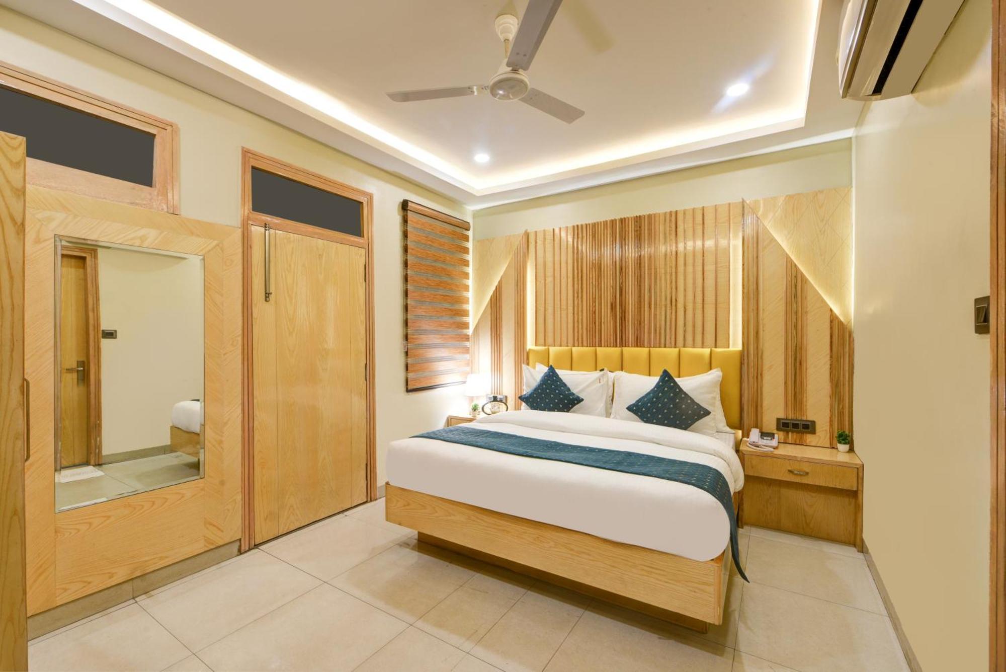New Frontier - 2 Mins From Old Delhi Railway Station & Chandni Chowk Exteriör bild