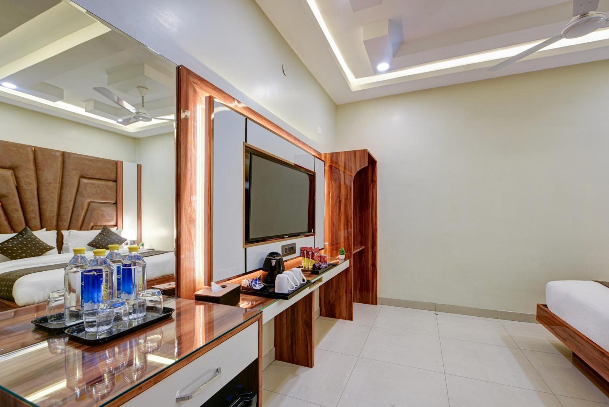 New Frontier - 2 Mins From Old Delhi Railway Station & Chandni Chowk Exteriör bild
